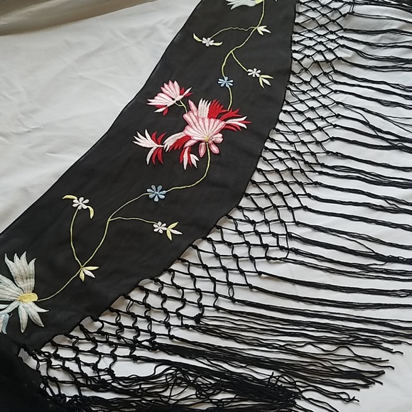 Accessories - Embroidered Scarf with Fringe